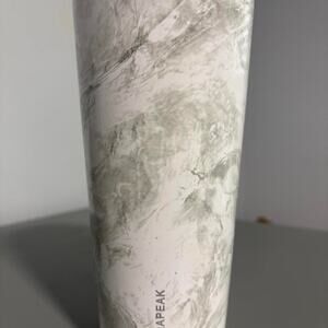 Hydrapeak white gray marble insulated thermos